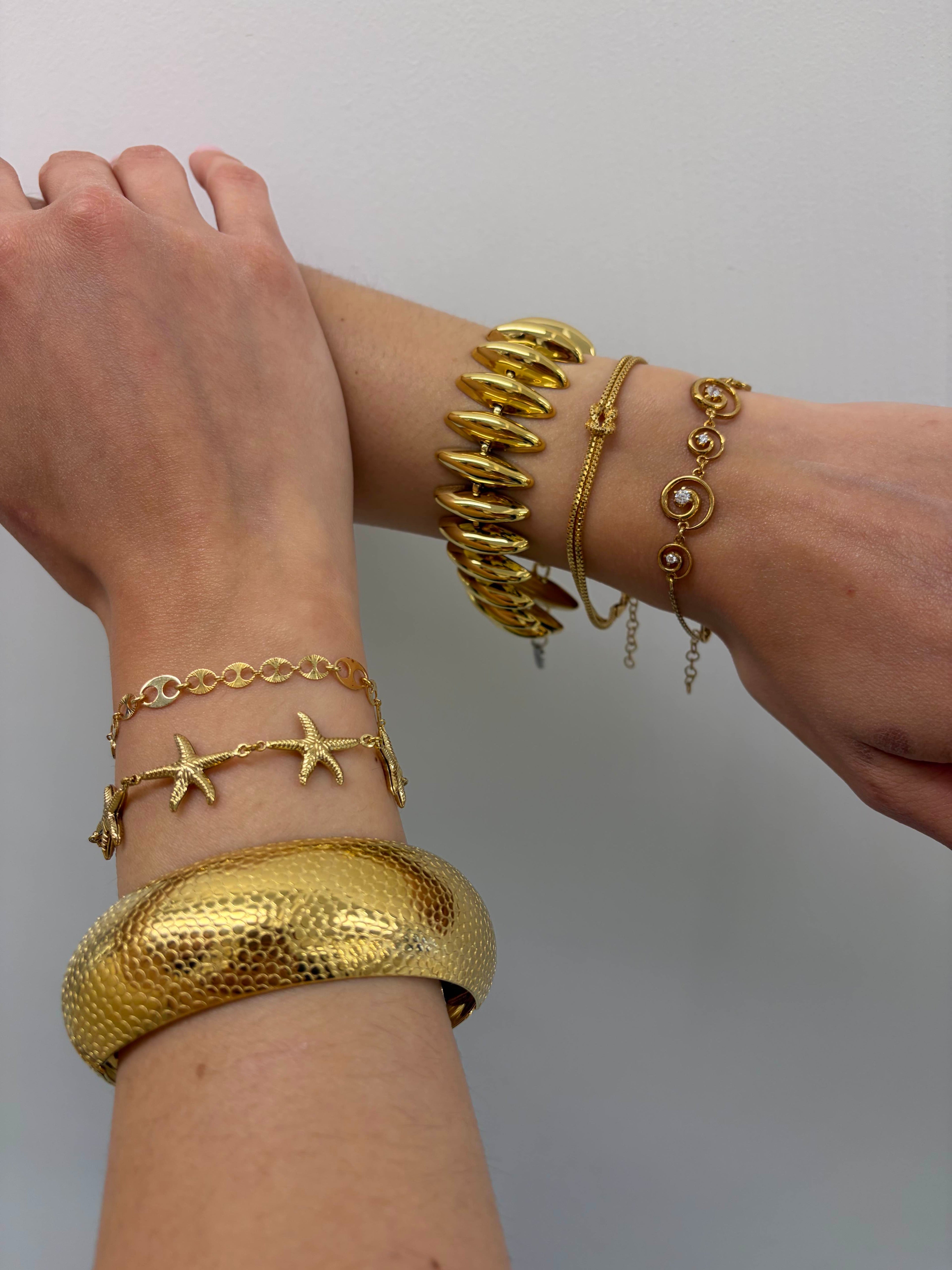 Bracciali