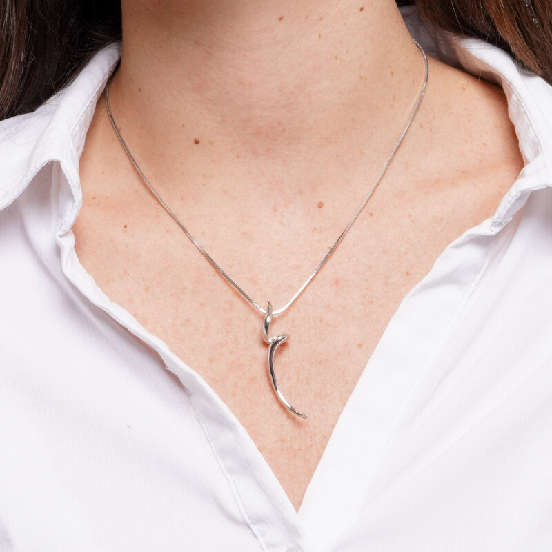 Collana in Acciaio irregolare pendente