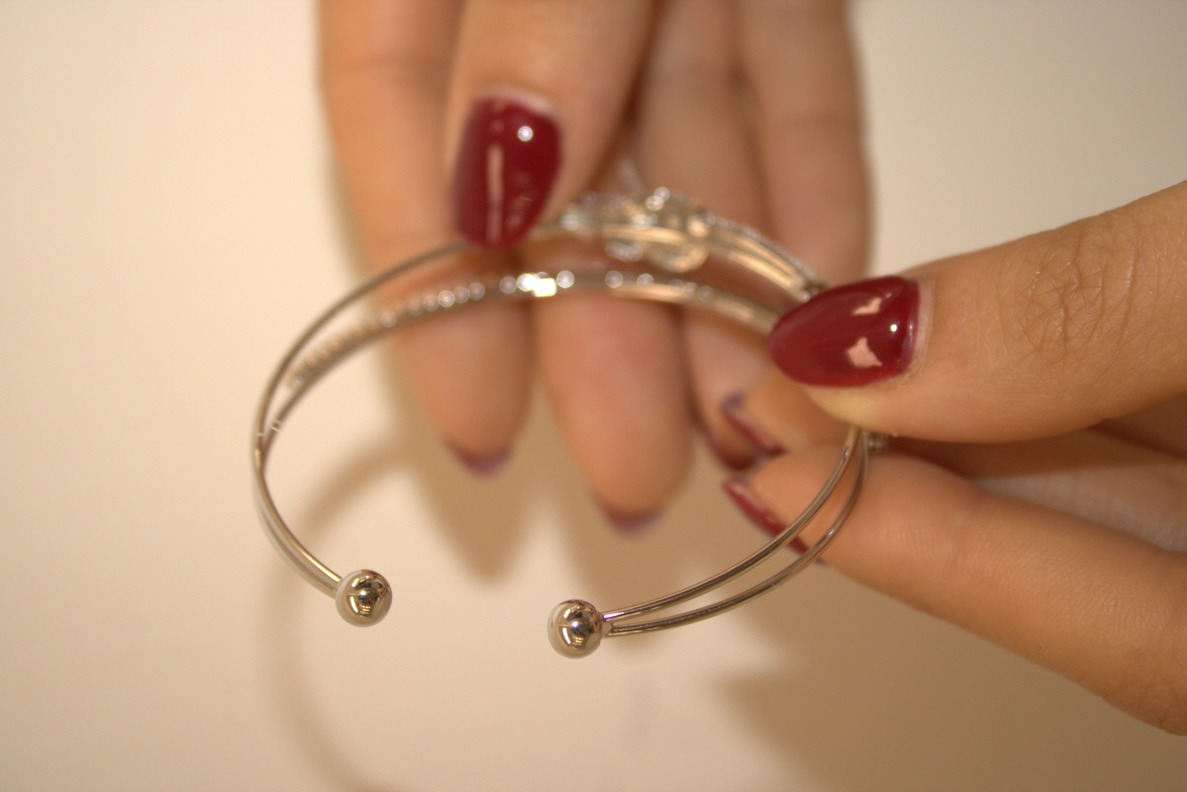 BRACCIALE IN ACCIAIO RIGIDO A DOPPIO FILO