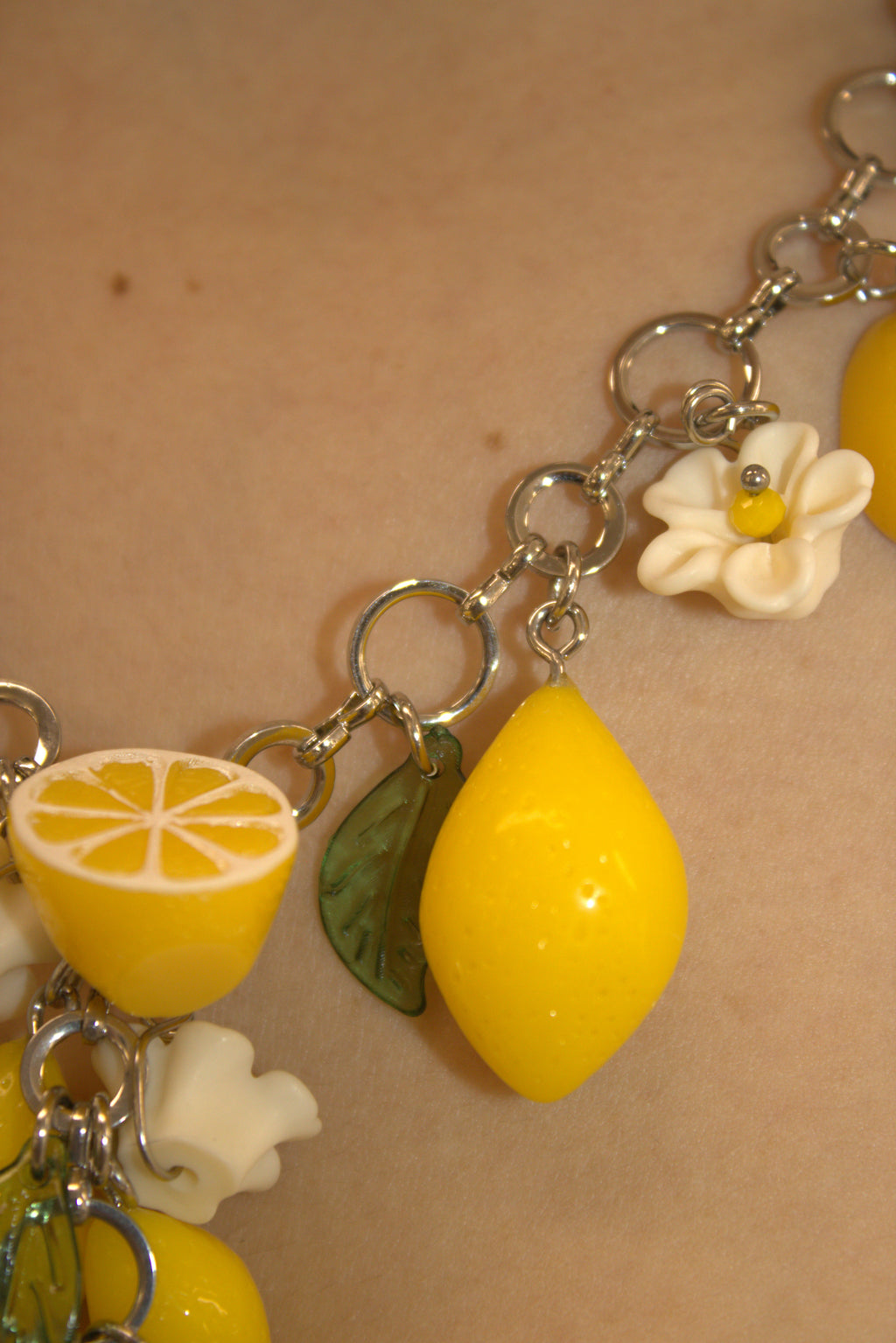 COLLANA IN ACCIAIO CHARMS AMALFI COAST CON LIMONI E ZAGARA