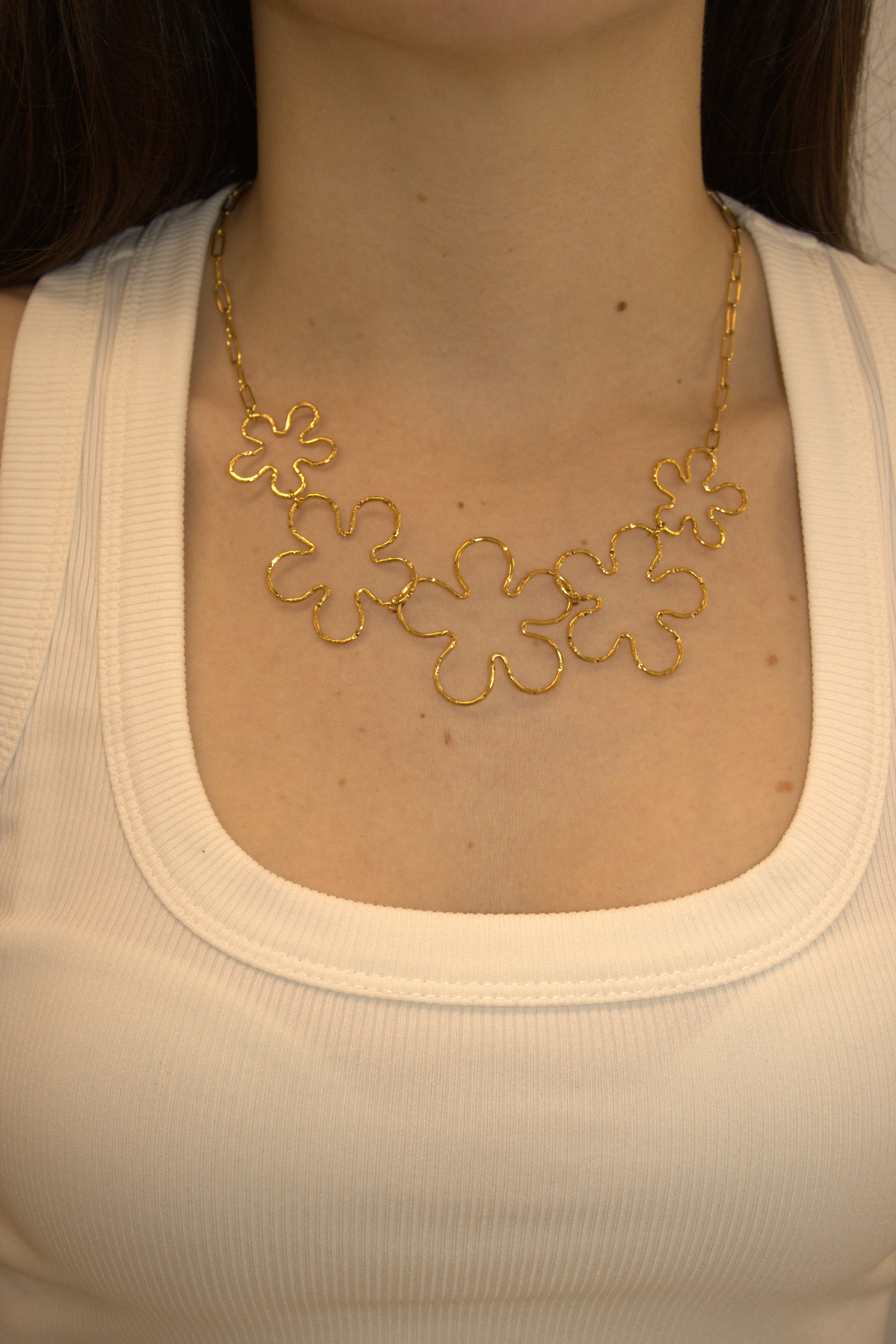 COLLANA IN ACCIAIO CON FIORI