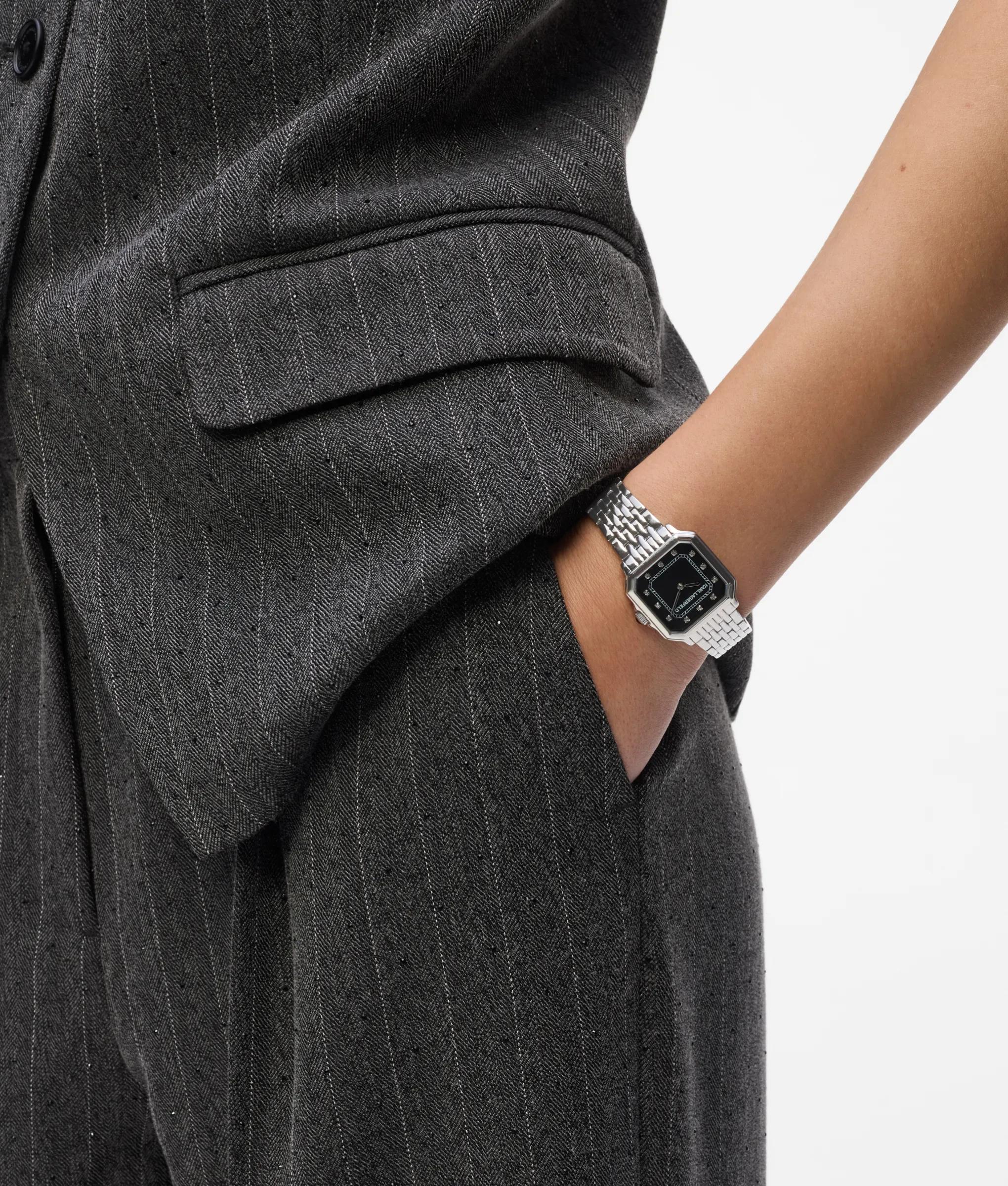 Orologio quadrato con logo