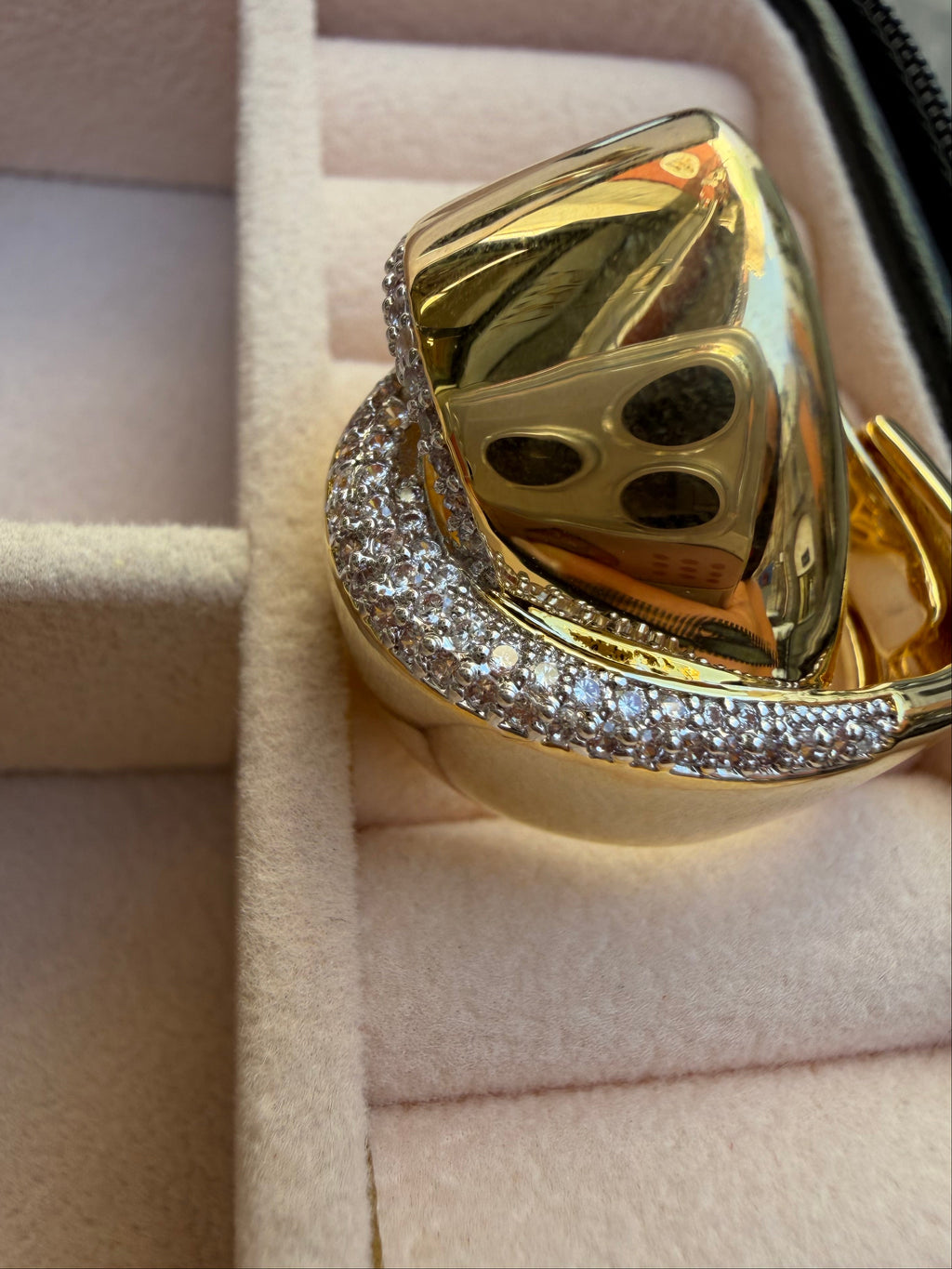 Anello nodo di luce
